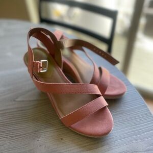 Women's Pink Sandals